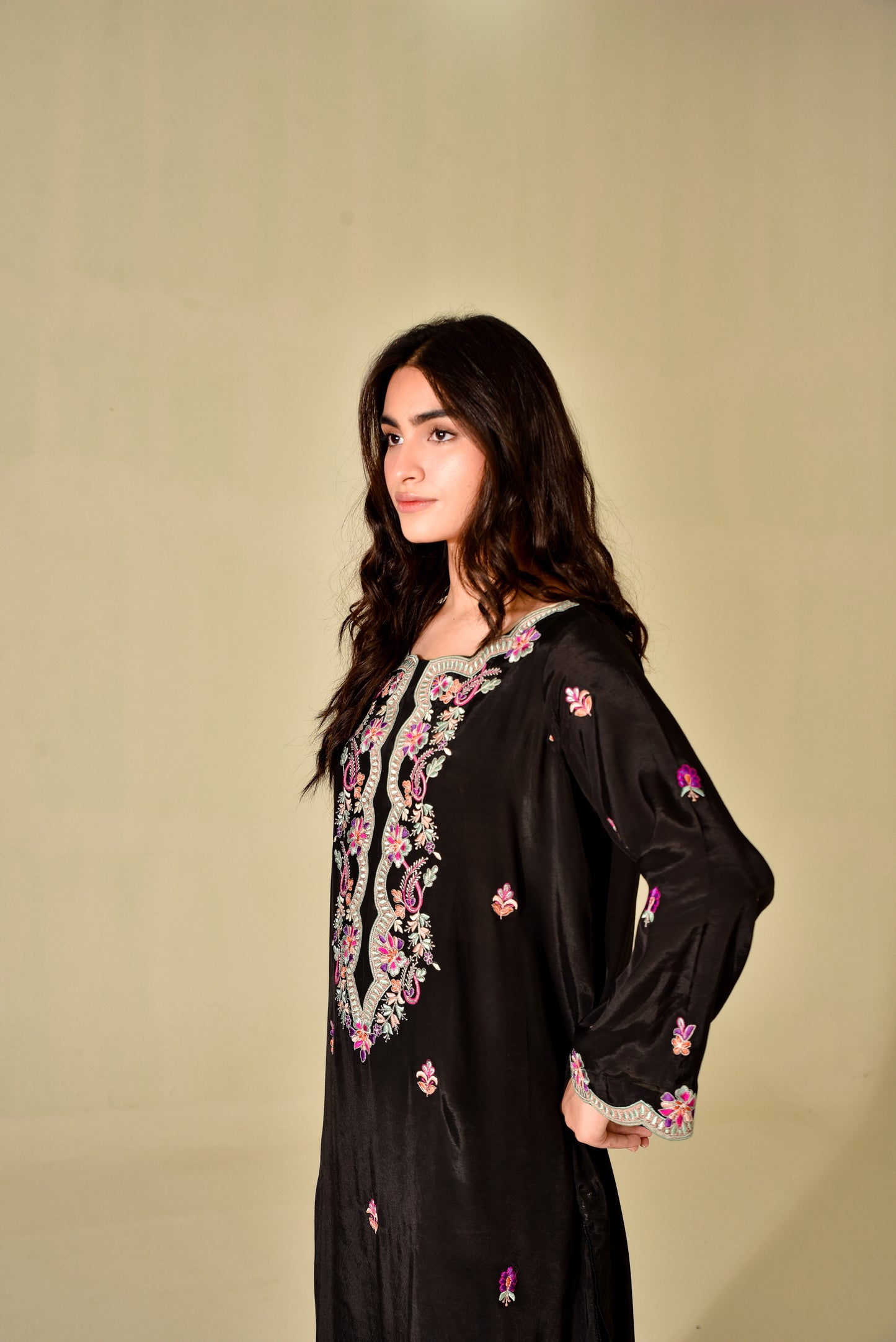 Lia Sample