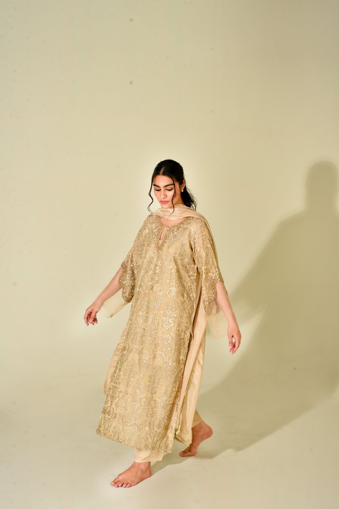 Mavi Sample