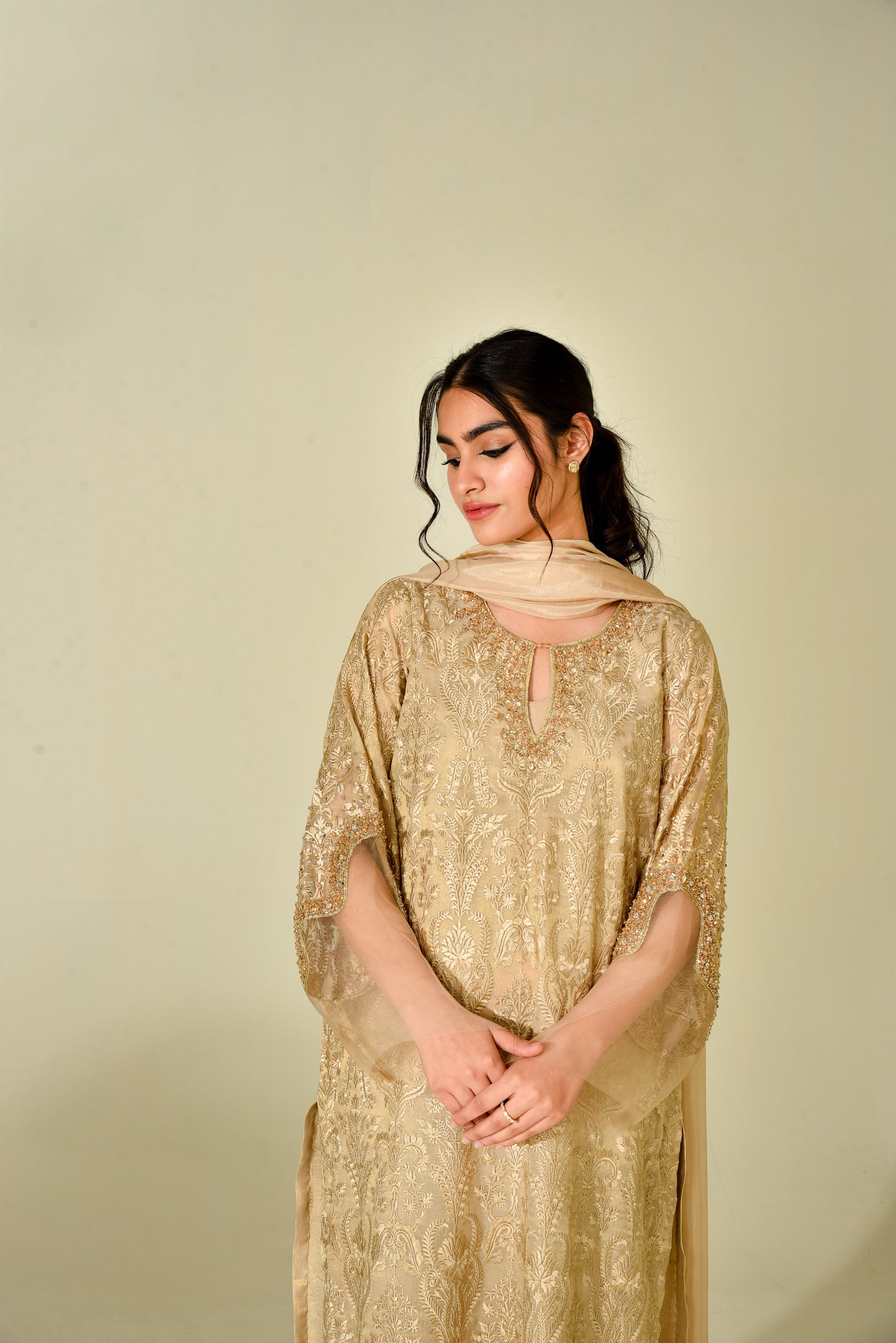 Mavi Sample