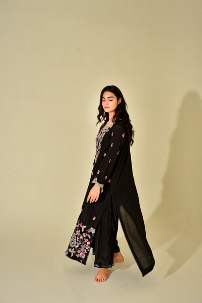 Lia Sample