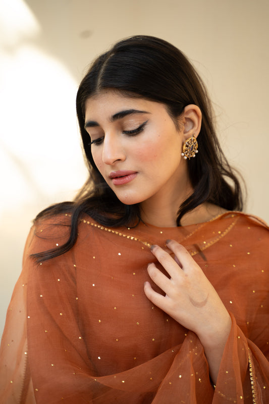 Ella Sample